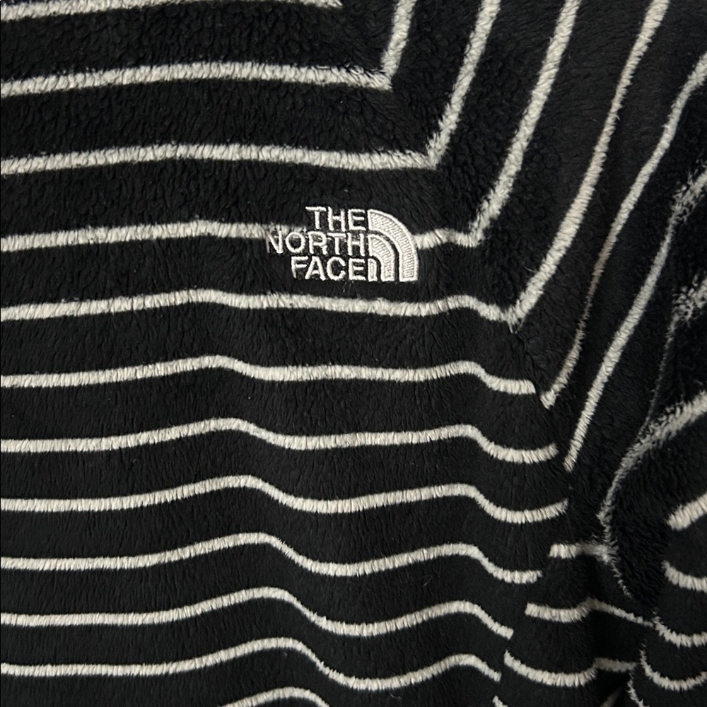 The North Face Women's Black and White Striped Fleece Full Zip Jacket Small P - Picture 7 of 7